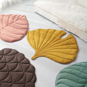 Leaf-Shaped Pet Blanket Comfortable For All Pets Home Decor