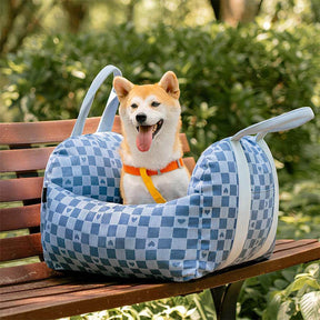 Vintage Heart Dog Car Seat Retro-Styled Comfort Bed