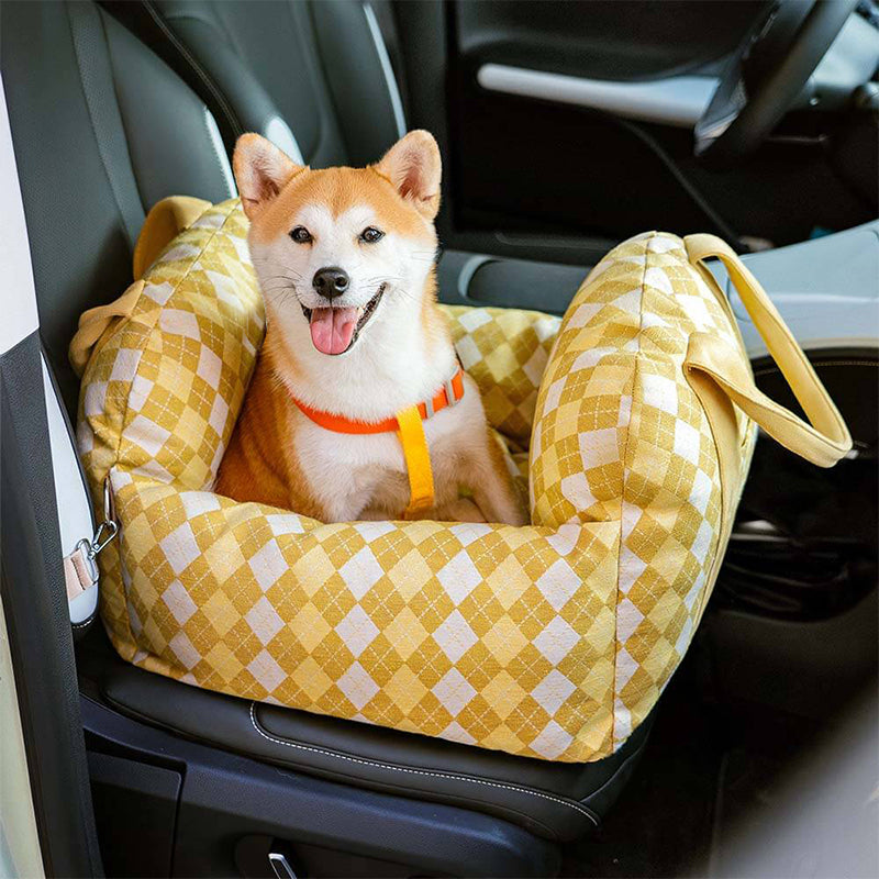 Vintage Heart Dog Car Seat Retro-Styled Comfort Bed